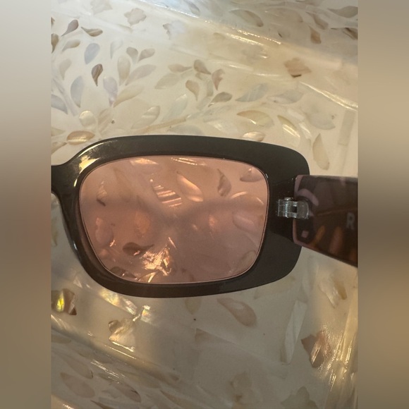 NWT Roxy Black Sunglasses with Pink Lenses - Picture 6 of 11